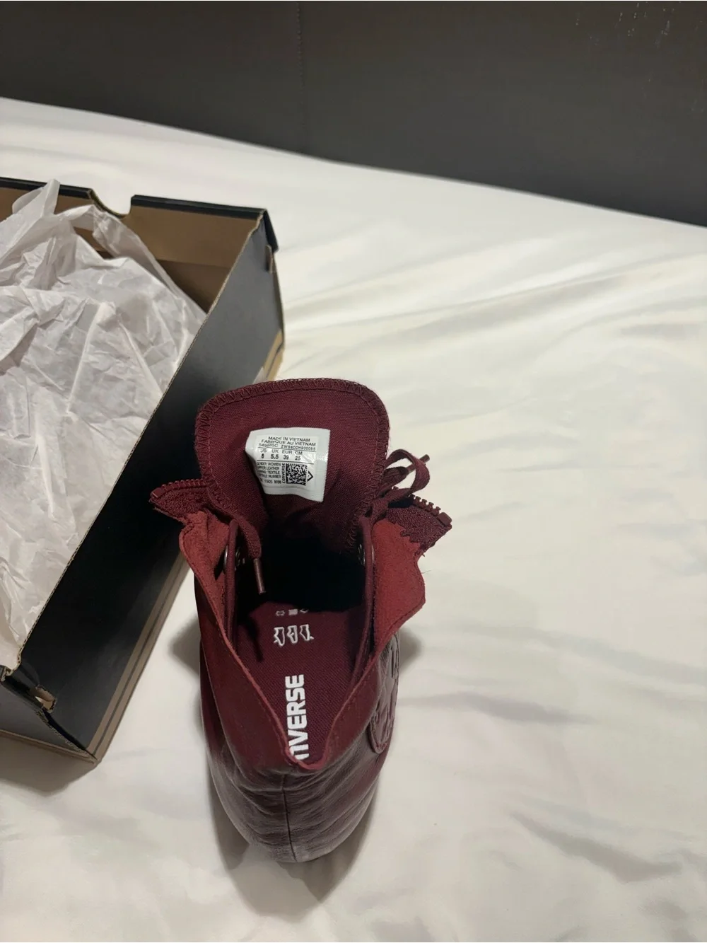 Converse high top